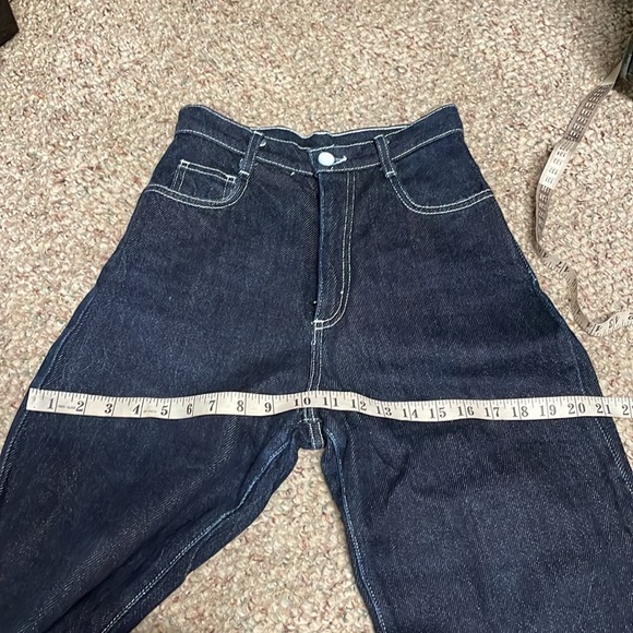 🎃20%OFF🎃 High-waisted Wedgie Fit Flare Leg Crop Jeans - Picture 6 of 9